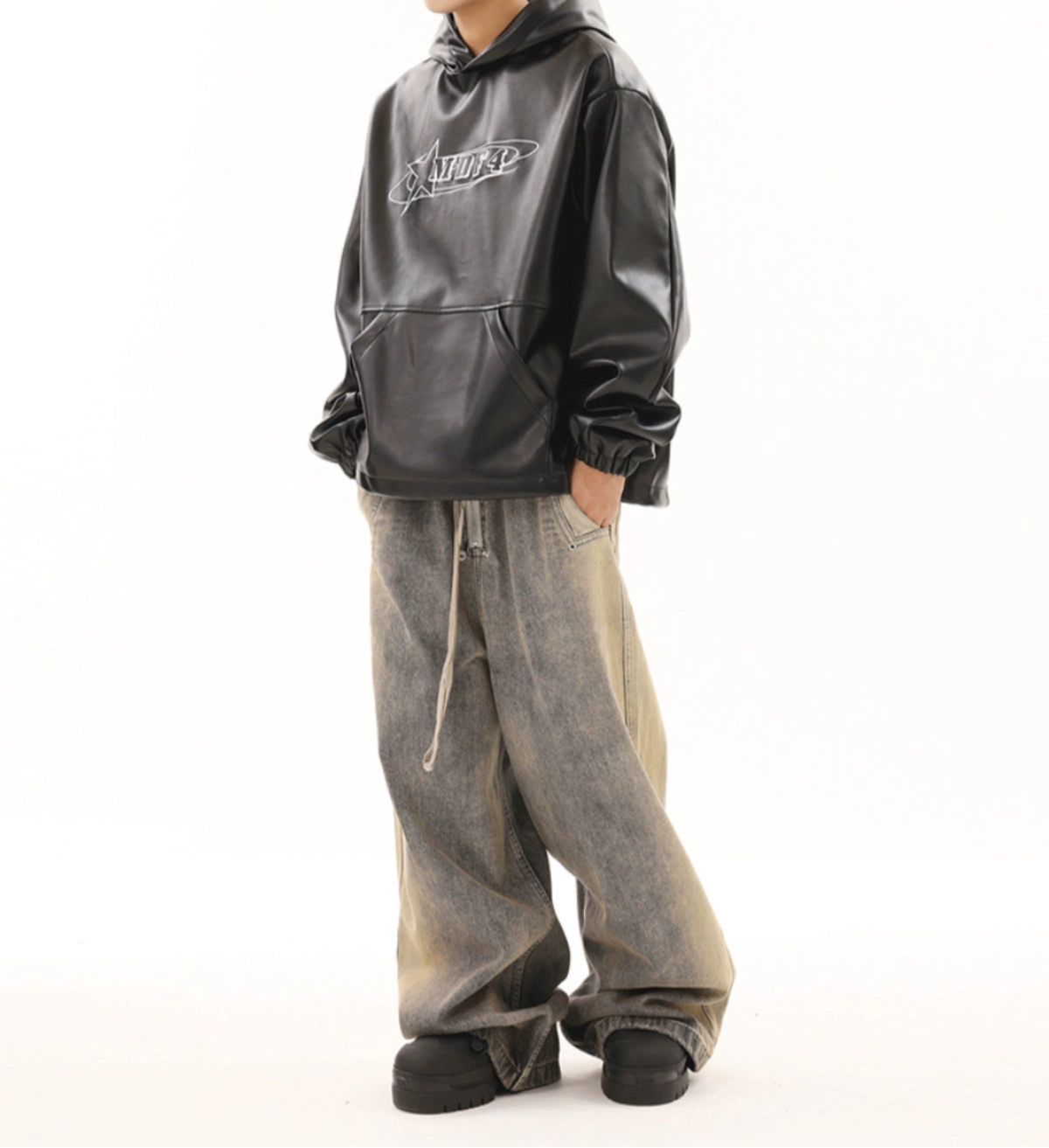 TJ10026 Oversized Jeans/ Sanded Blue