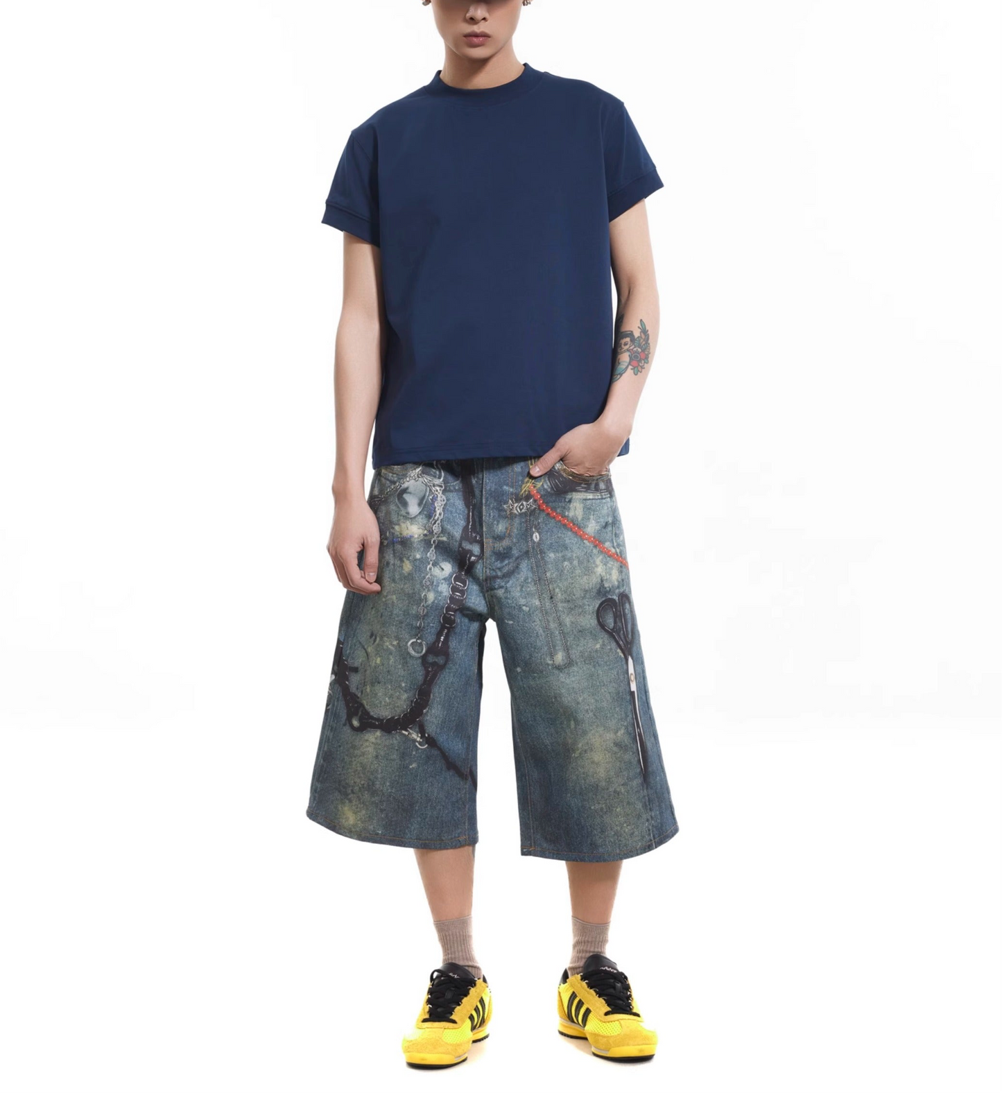 TJ10097 Baggy Printed Denim Jorts