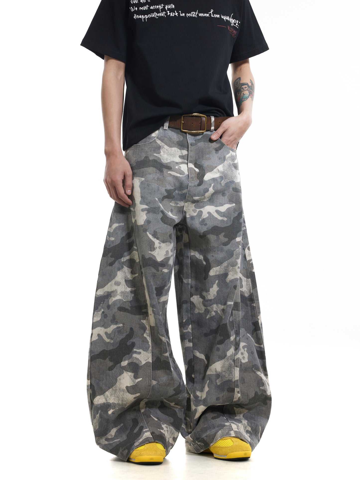 TJ10088 Baggy Dirty Camo Barrel Trousers