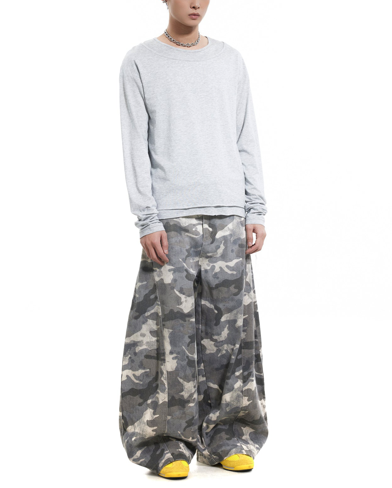 TJ10088 Baggy Dirty Camo Barrel Trousers