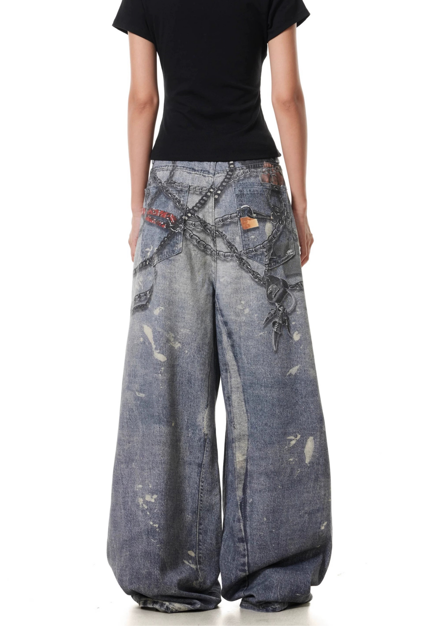 TJ10142 Baggy Washed and Distressed 3D Digital Printed Chain Jeans