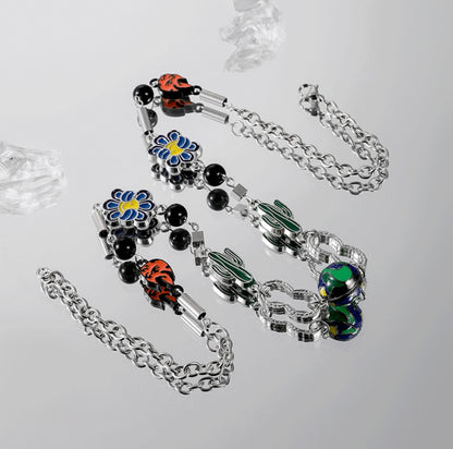 CN1013 Necklace/ Cactus Planet