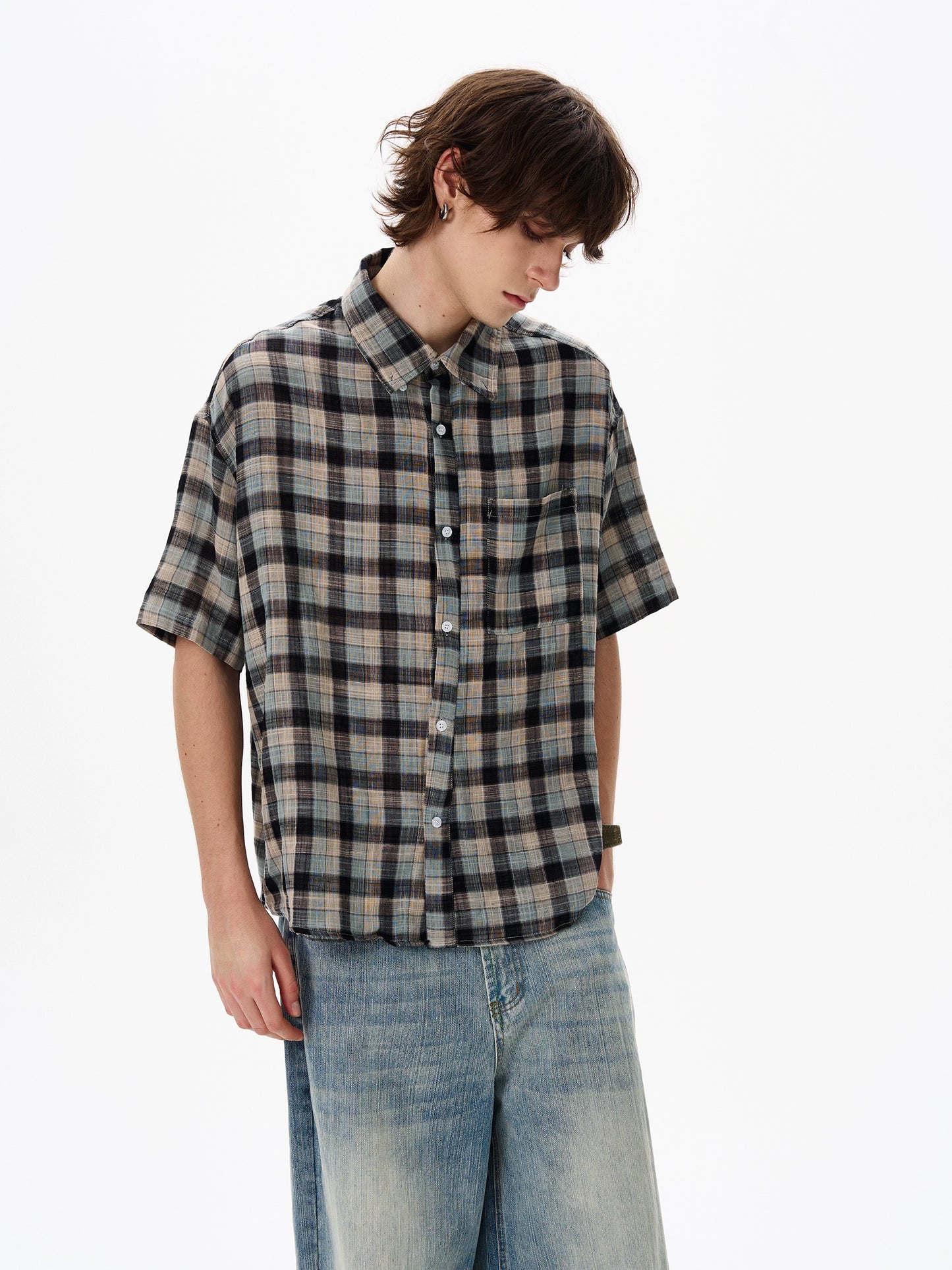 JS10083 Short-Sleeved Plaid Shirt